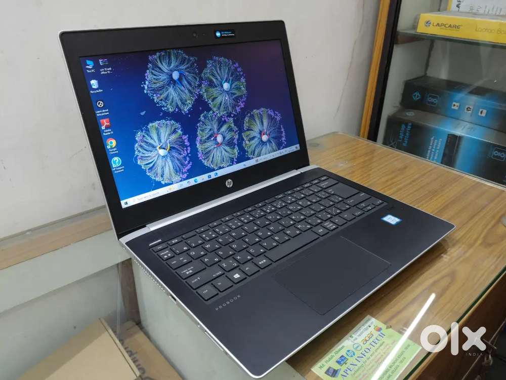 Hp core i3 8th generation laptop fully new with bil wrenty