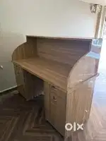 Brand New Reception Desk – 5 Feet Height, Modern Look