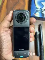 Insta 360 x4 camera with 6 month warranty