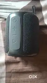 Boat Bluetooth speaker