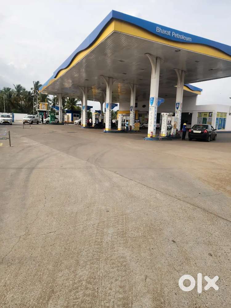 Petrol bunk Pump Operator