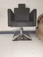 Parlour chair