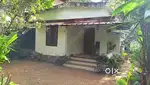 4.5 സെൻ്റ് സ്ഥലവും ഷീറ്റിട്ട വീടും