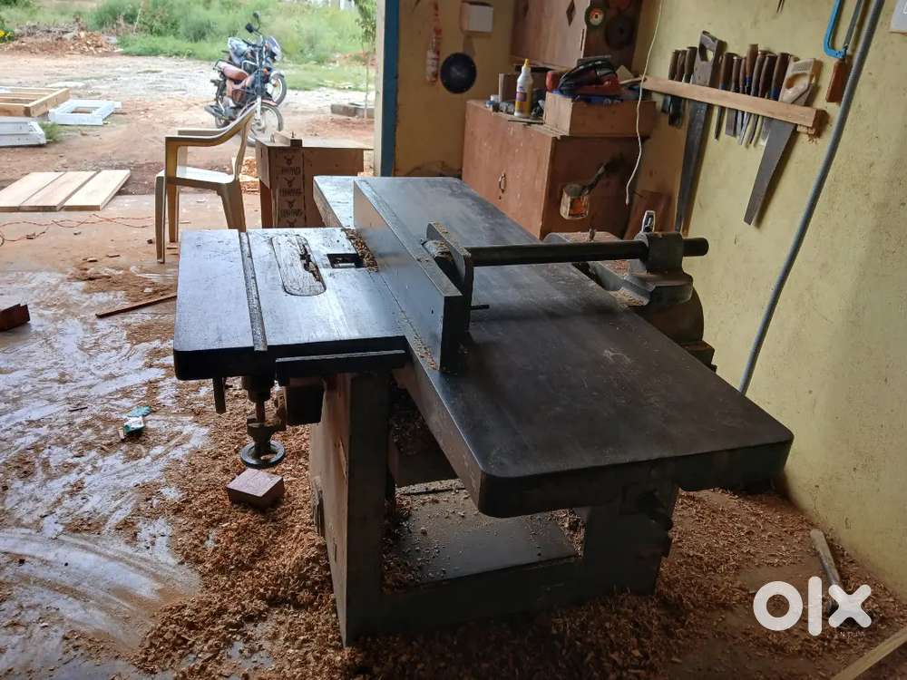 Wood planing machine-1lakh