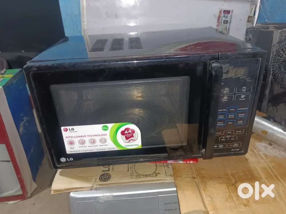 Microwave oven