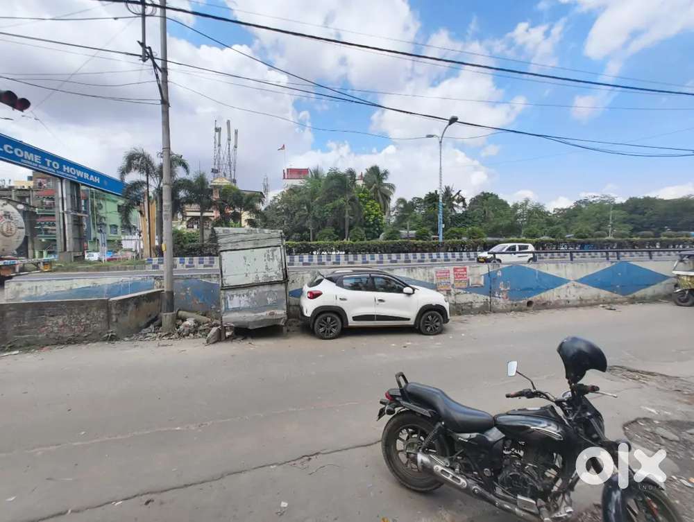 420 Sqft commercial space available in main road Kona near Nabanna