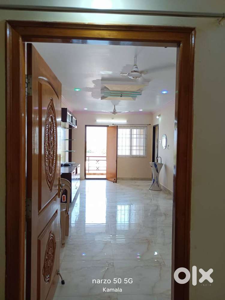 HOUSE FOR SALE IN ELURU NEAR SOUTHERN STREET