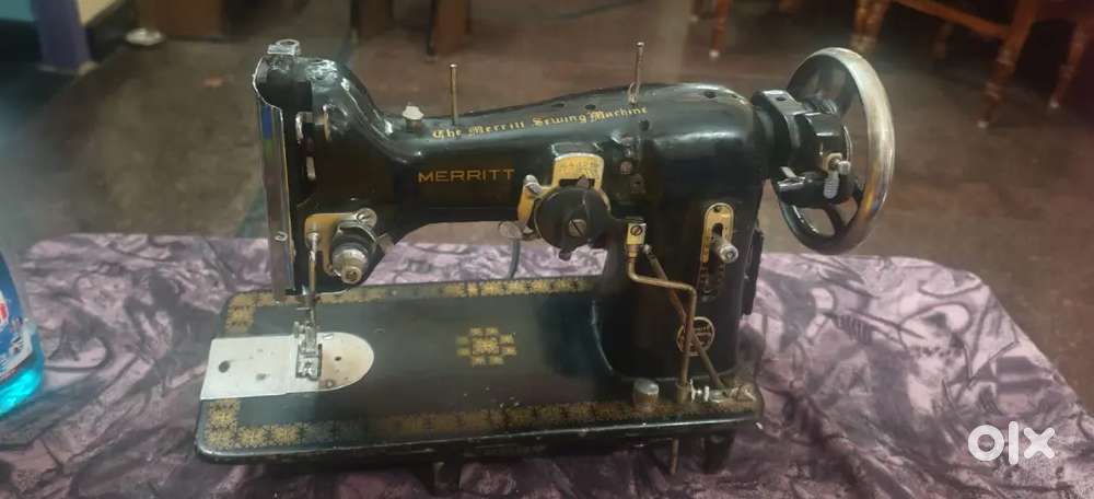 Zig zag sewing machine