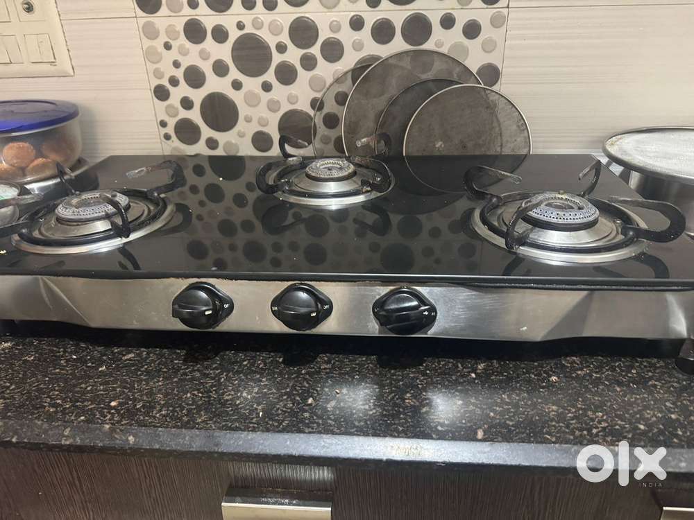 3 Burner Glass Top Gas Stove – Good Condition