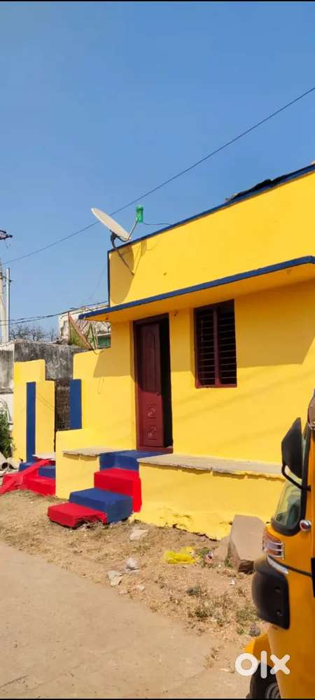 150 metters distance to mashooq Rabbani Dargha,karimbaad.