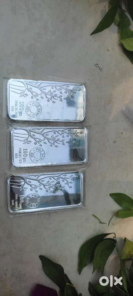 100 gms silver bar (999)