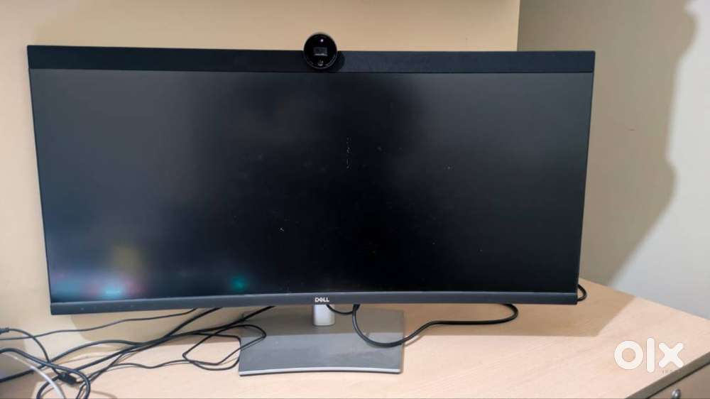 Dell 34 Curved Video Conferencing Monitor (P3424WEB)