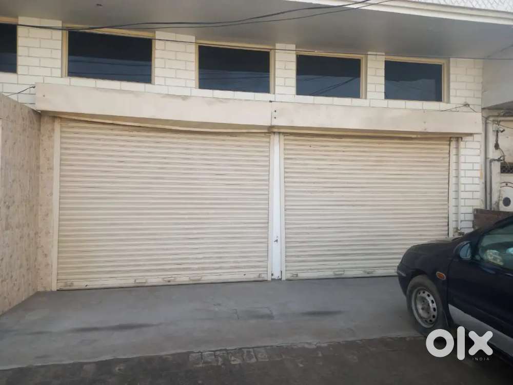 Shop for rent