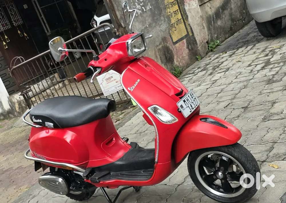 VESPA SXL 125 IN EXCELLENT SHOWROOM CONDITION[LOAN FACILITY AVAILABLE]
