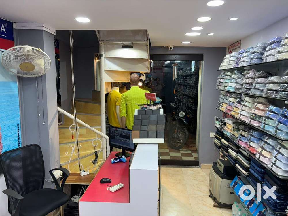 Sales executive for mens garment showroom