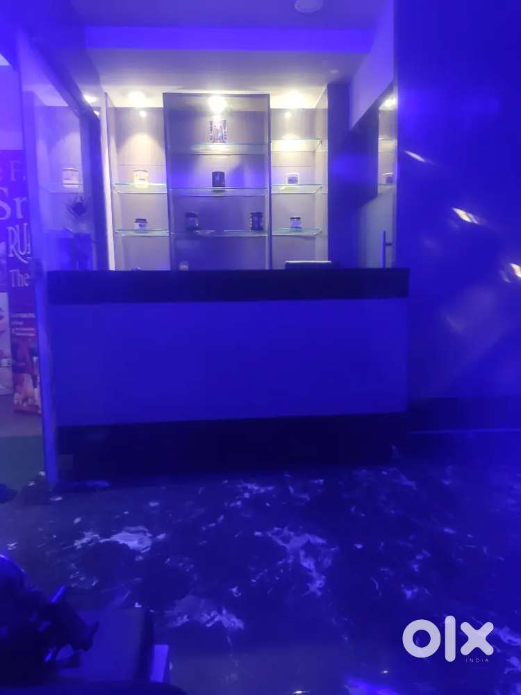 Spa thrpist job  female staff