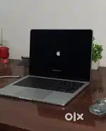 MacBook Air M3 (16/256) with 10 Core GPU (100% battery health)