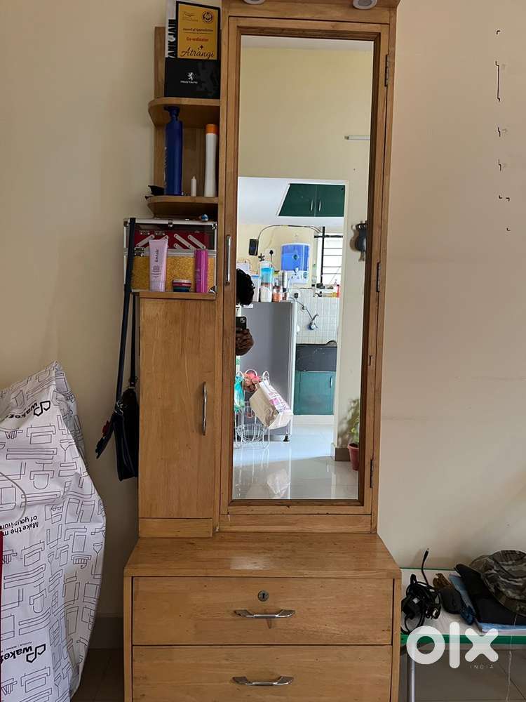 Dressing table urgent sale- new like condition