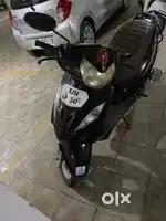 Tvs scooter First hand gadi jada chali hue nhi hai dono tyre new hai