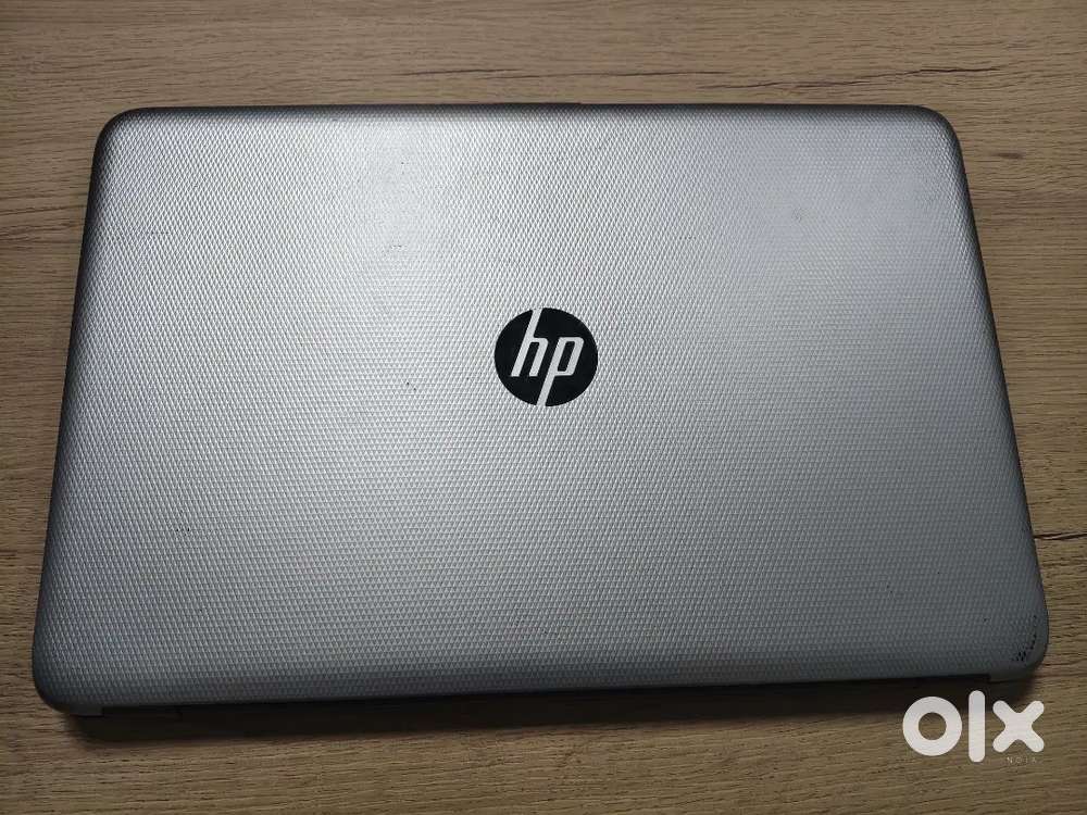 HP AMD-A8 laptop