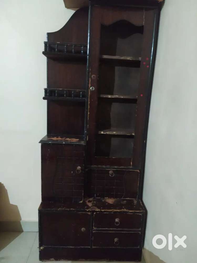 Dressing table