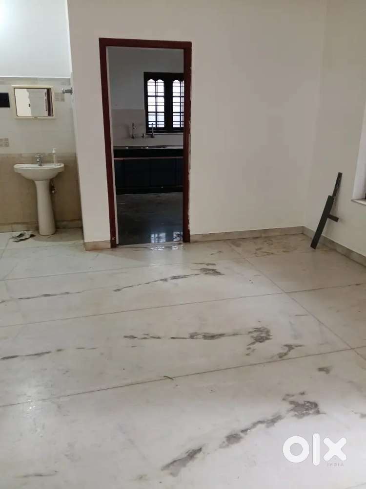 PG for girls food and Accomodation sreekaryam