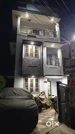 2 CENTS 1650 sqft 3 STORIES 4 BHK  HOUSE FOR SALE AT KALLATTUMUKKU