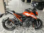 Ktm duke 250 bs4 model in brand new condition