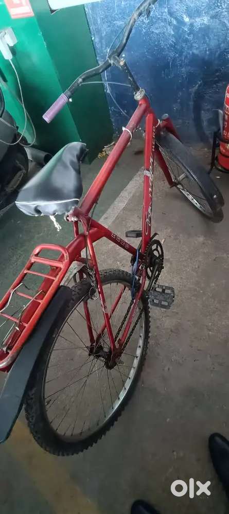 Naveen company near Ulsoor mg road bangalore  near one Mg mail