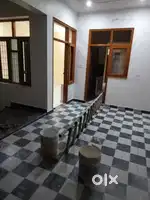 Fully independent 3BHK  for family or female bachelor in jankipuram
