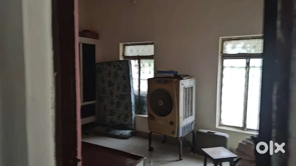 Ground floor for rent