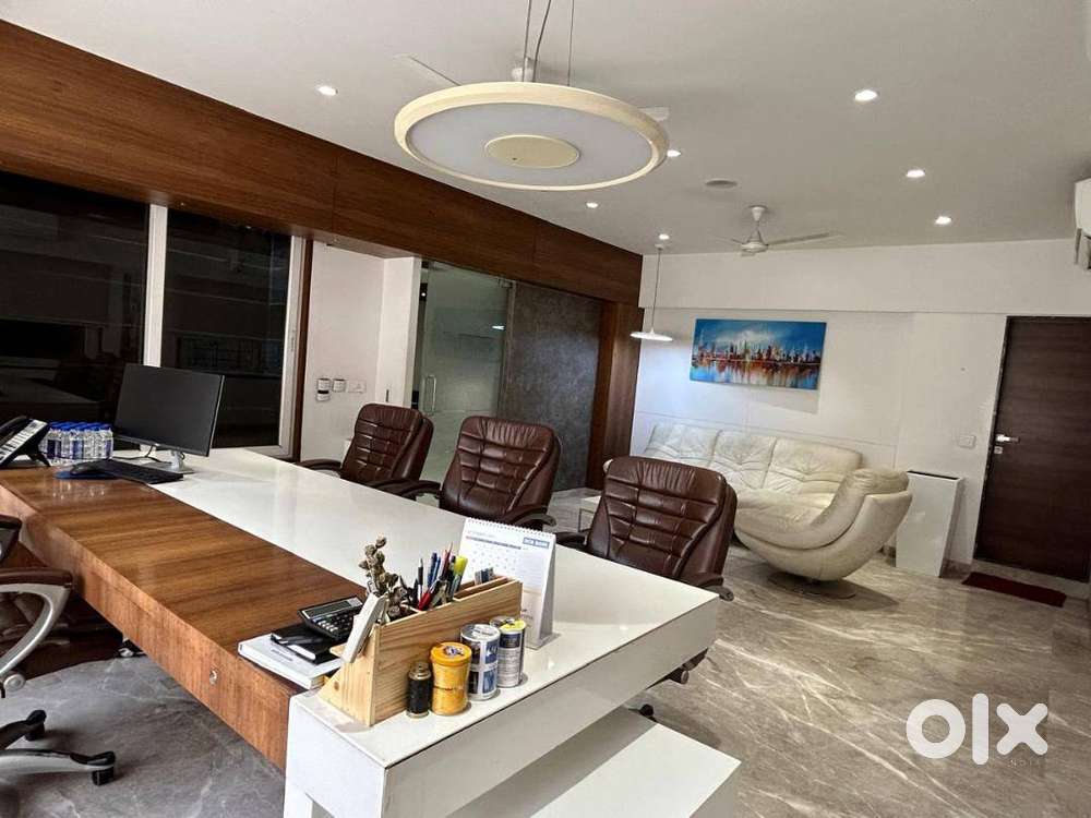 3200 Furnished Office Bhandarkar Road