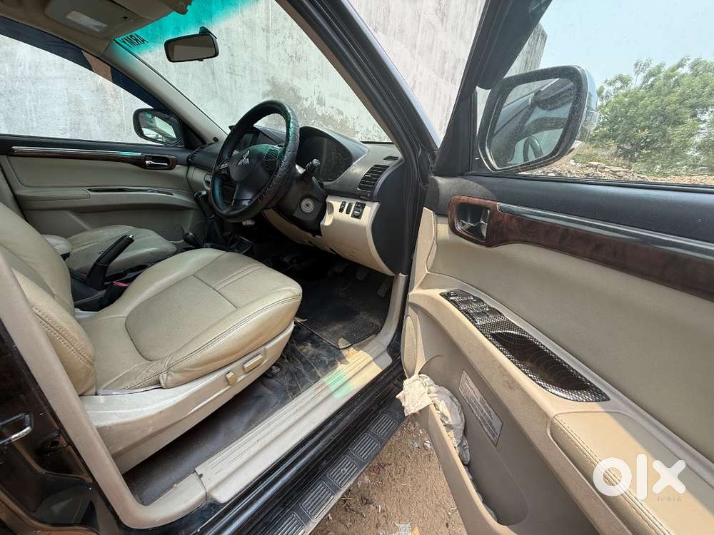 Mitsubishi Pajero Sport 2013 Diesel Good Condition