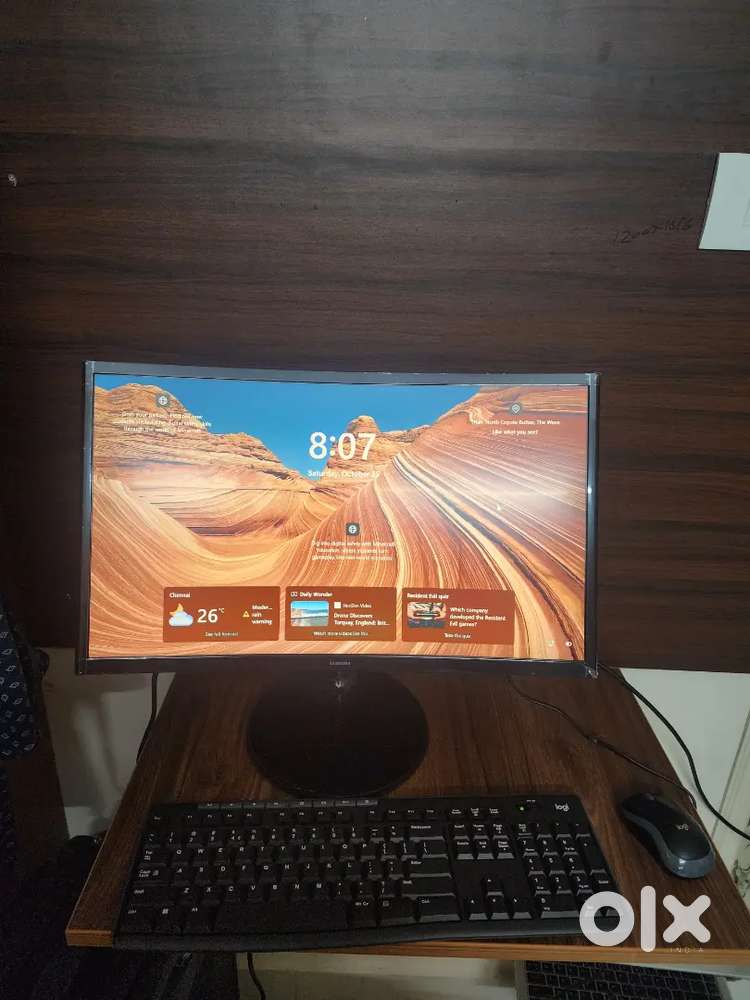 Samsung monitor and Logitech bluetooth keyboard and mouse for Sale