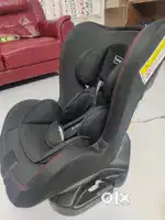 Babyhug baby car seat (new)