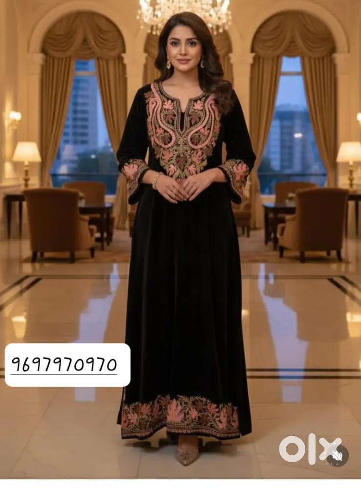 Salesman for shop in goni khan