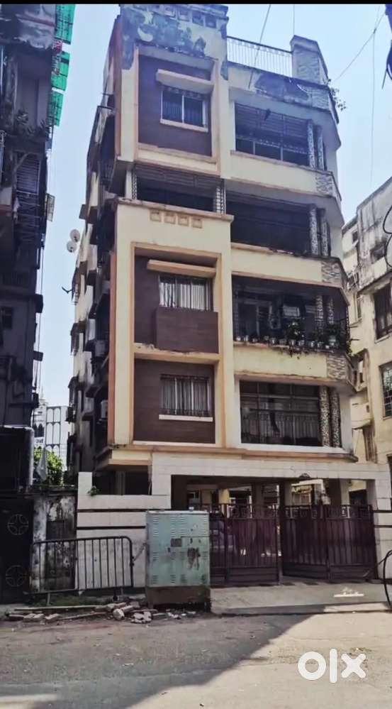 3BHK FLAT FOR SALE IN PARK CIRCUS MAYFAIR ROAD