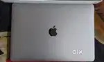 Macbook air m1 256gb zero scratch.