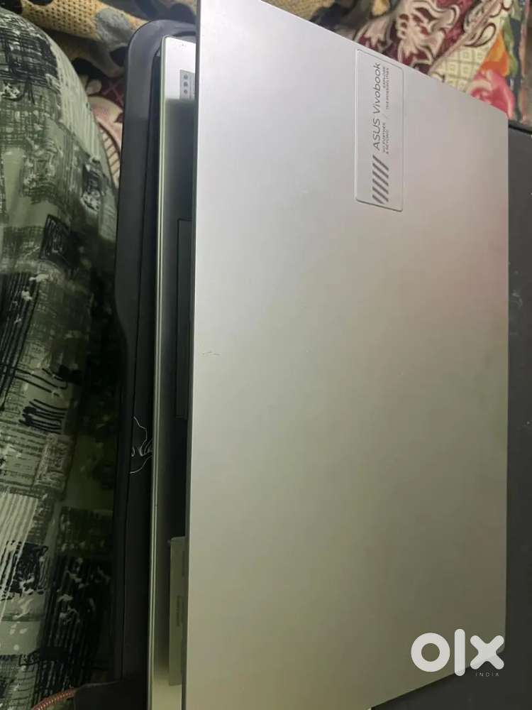 Asus Vivobook R 5  16GB RAM  512GB SSD  Excellent Condition + Warranty