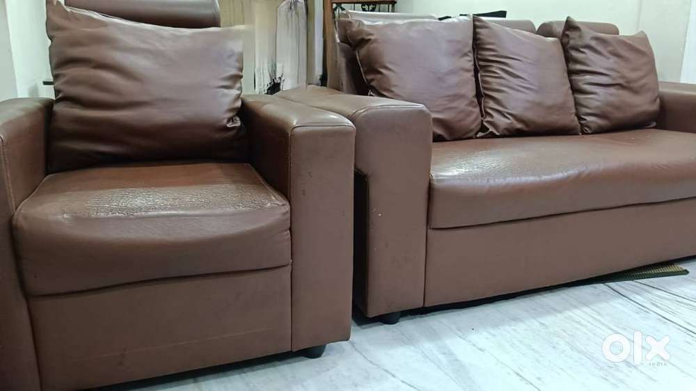 3+1  Sofa with cushions