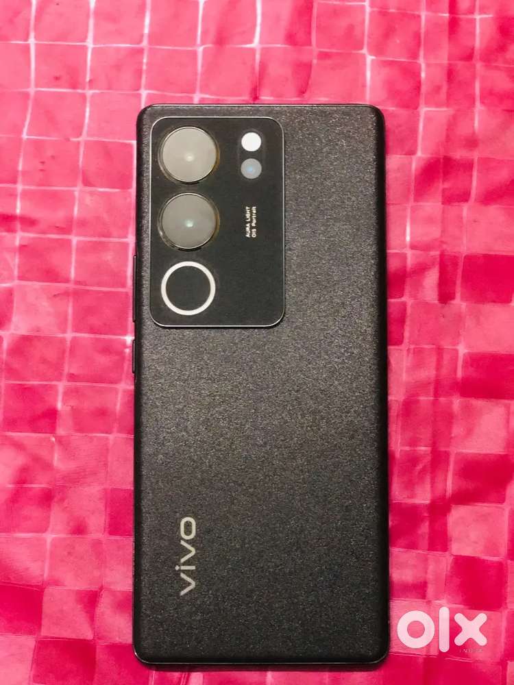 Vivo v29 pro in best condition not a single scratch
