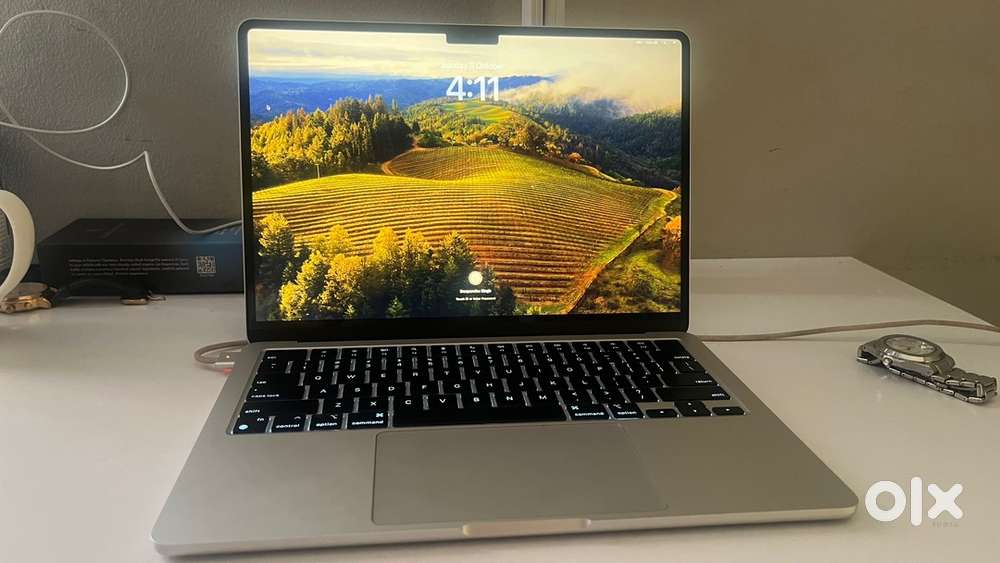 Apple Macbook Air M2 (1 year old) - Brand New Condition