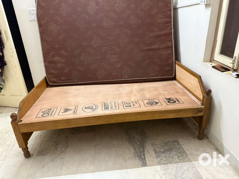 Bed, mattress and rack