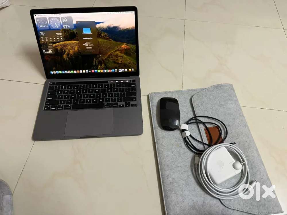 MacBook pro M2