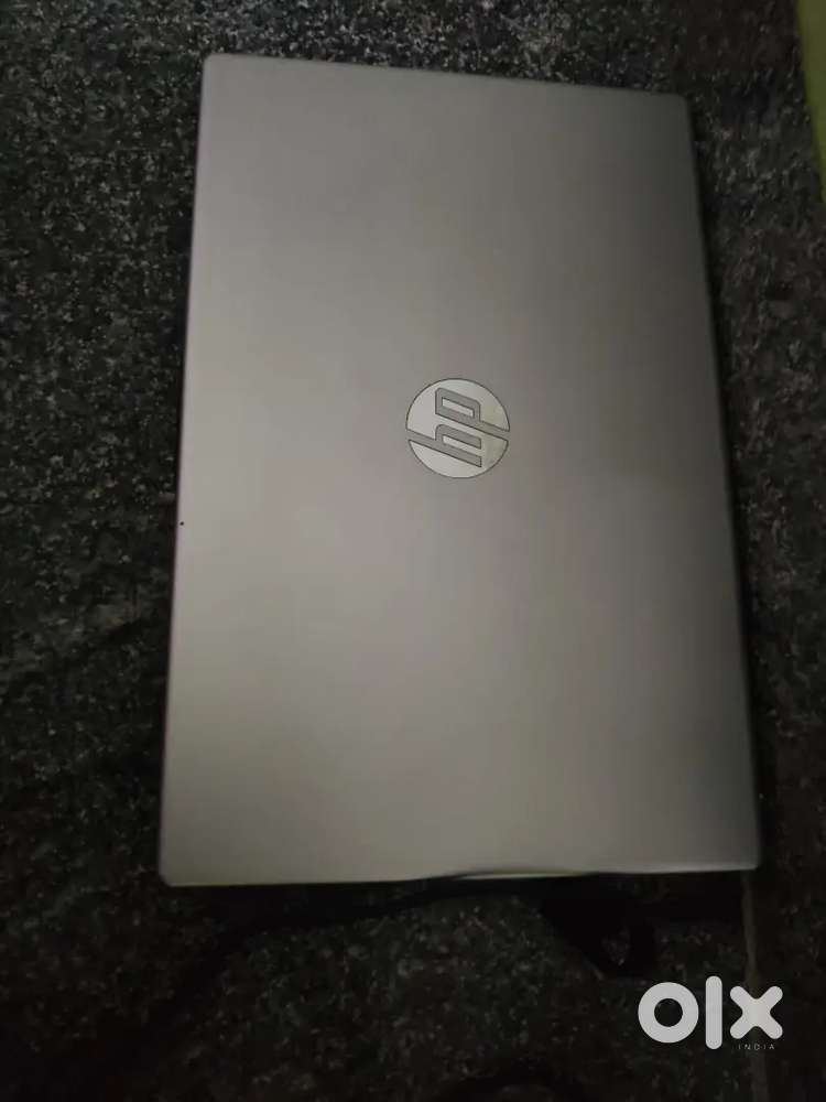 Hp intel core 3 laptop 14 gen 3 months pice box also available