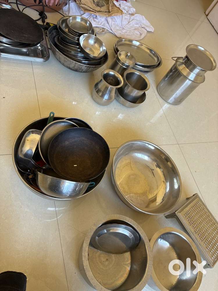 Kitchen ke bartan unused