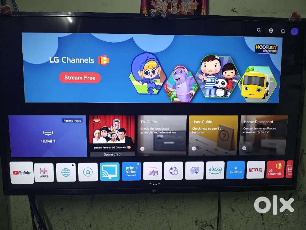 LG 4K LED UHD  43 inch