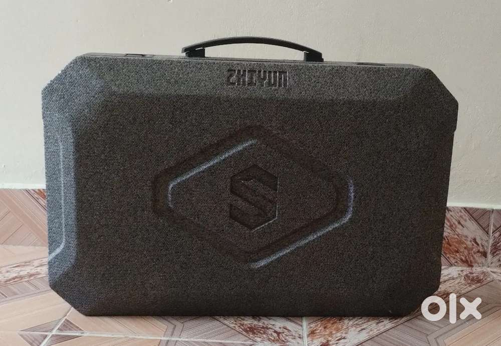 Zhiyun Crane 2S