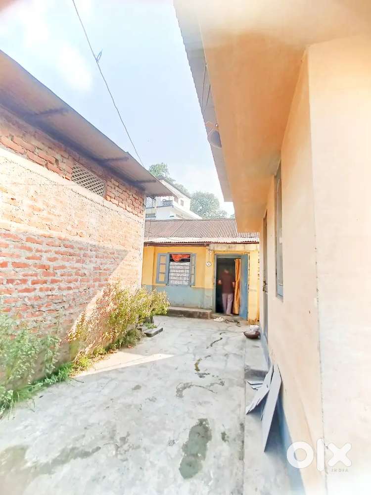 SINGLE ROOM FOR BOYS  STUDENT AND WORKING PERSON