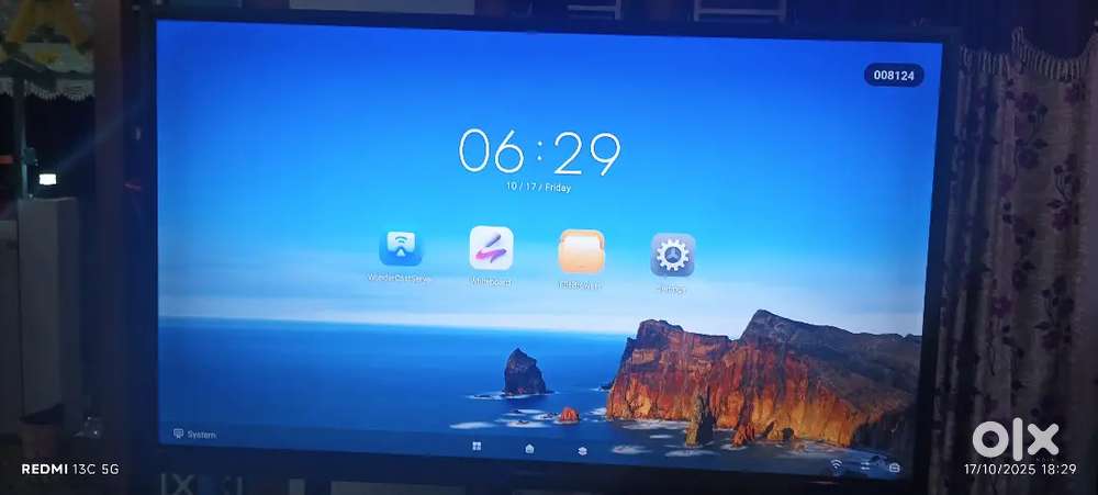 NEW SMART INTERACTIVE  PANEL  - 75 inch - BRAND NEW with STAND ALSO